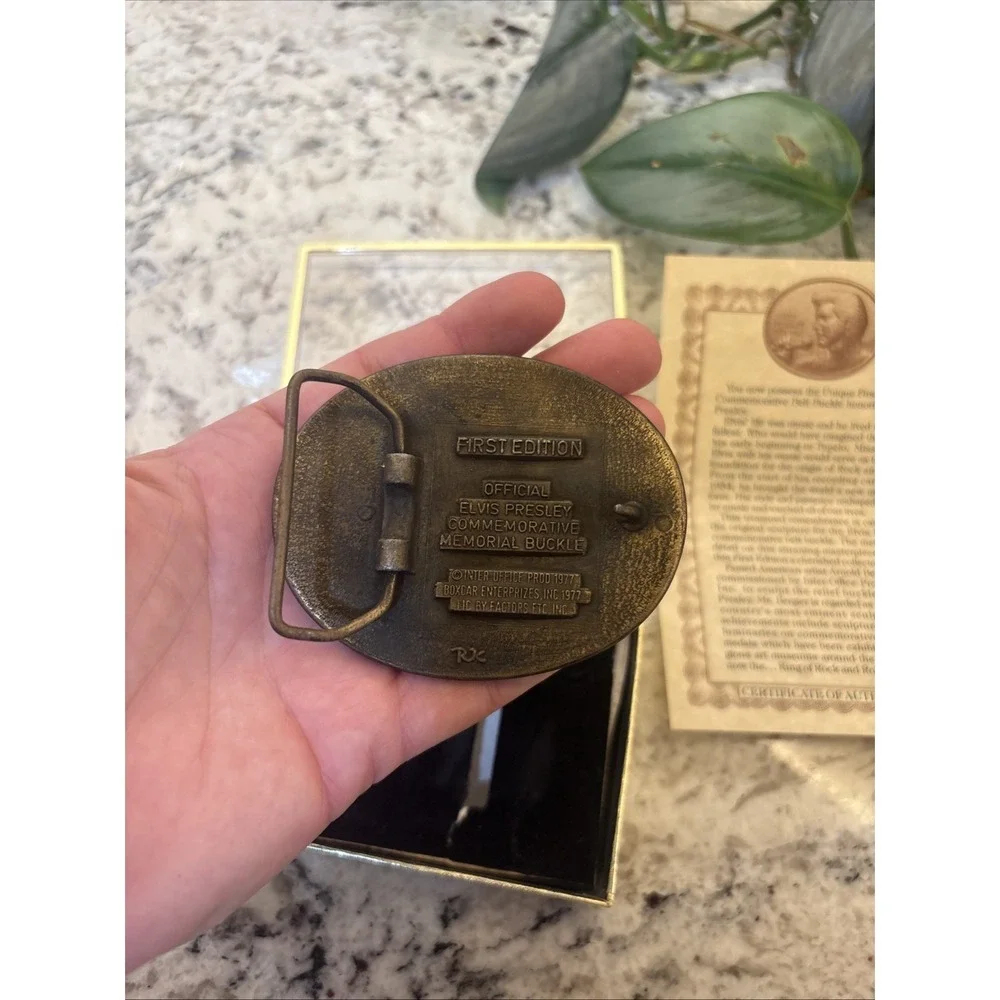 Elvis Presley Belt Buckle First Edition Memorial Commemorative Vintage 1935-1977